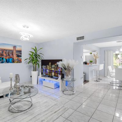 Address Withheld, Miami, FL 33173