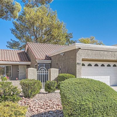 8628 Desert Holly Dr, Las Vegas, NV 89134