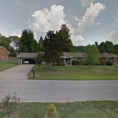 8706 Mountain Brook Dr, Louisville, KY 40272