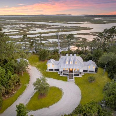 8717 Crawford Island Lane, Edisto Island, SC 29438