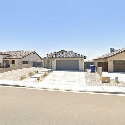 8725 E 41 St Ln, Yuma, AZ 85365