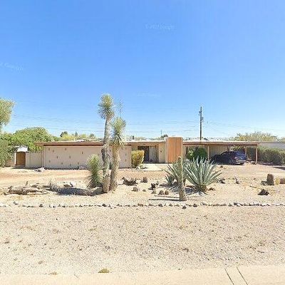 8960 E Harborage Dr, Tucson, AZ 85710