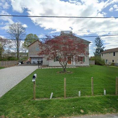 9 Nayer Ln, Milford, CT 06460