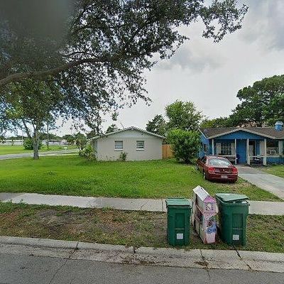 907 Fern Ave, Cocoa, FL 32922