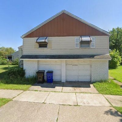 9110 Macomb Ave, Cleveland, OH 44105