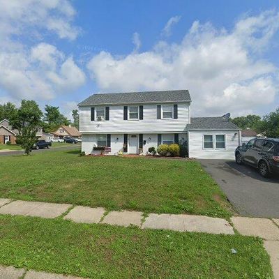 1 Marblestone Ln, Willingboro, NJ 08046