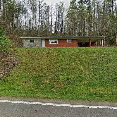 1001 Nc 197 # 24, Bakersville, NC 28705