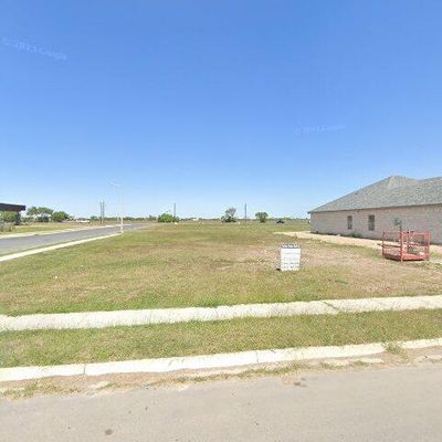 101 Condor Dr, Los Fresnos, TX 78566