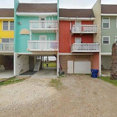 101 Pelican Pl #7, Freeport, TX 77541