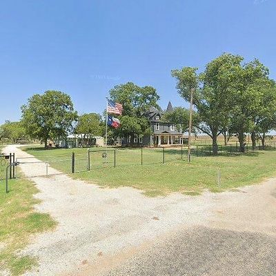 101 S Jacob Ln, Winters, TX 79567