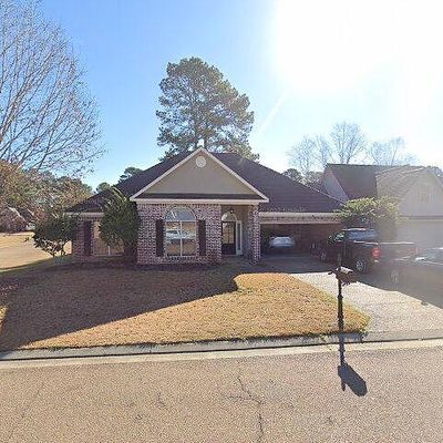 101 Sunridge Cv, Brandon, MS 39047