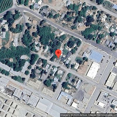 1011 14 Th Ave, Oroville, WA 98844