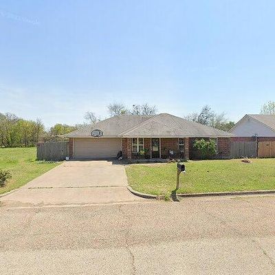 1015 Hooks St, Waco, TX 76705