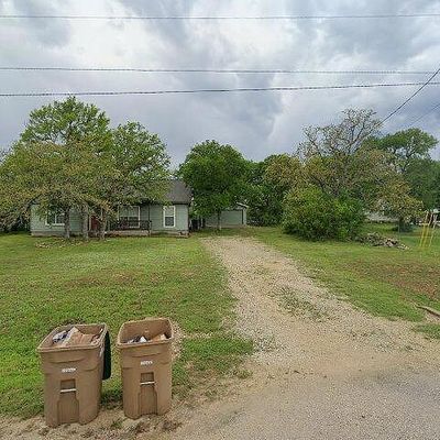 102 Ashley, Johnson City, TX 78636