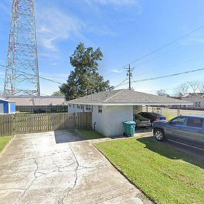 102 Wolf St, Raceland, LA 70394