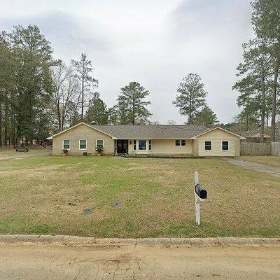 1021 Ash St, Elba, AL 36323