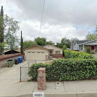 10221 Glory Ave, Tujunga, CA 91042