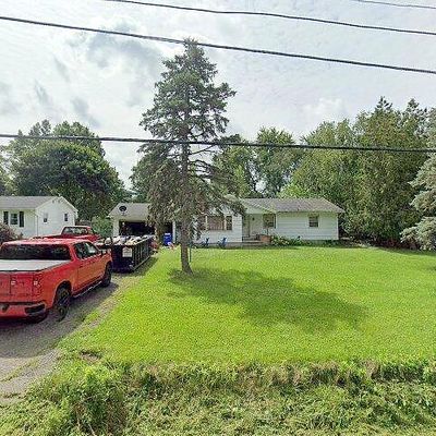 1027 Paul Rd, Rochester, NY 14624