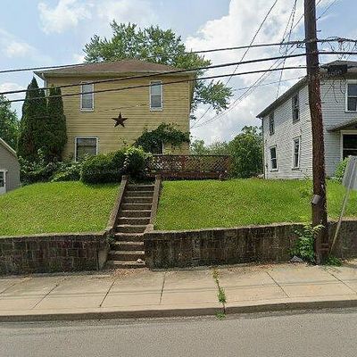 1028 Main St, Wampum, PA 16157