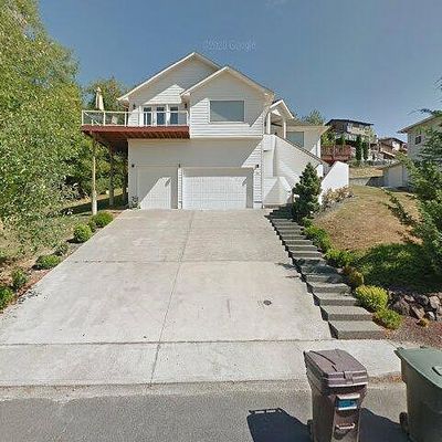 11 Curtis Ln, Longview, WA 98632