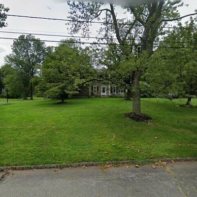 11 Jeffrey Ln, Bridgewater, NJ 08807