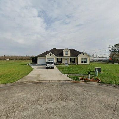 11 Robert Cir, Gretna, LA 70056