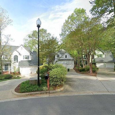 110 Windrock Ln, Cary, NC 27518