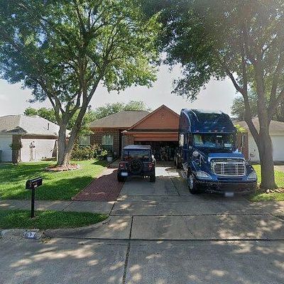 11015 Landswalk Dr, Houston, TX 77099