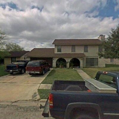 1103 Westwood St, Victoria, TX 77901