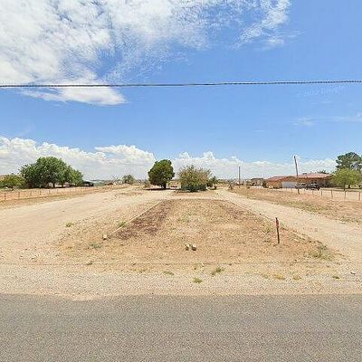 1105 Haston Rd, Carlsbad, NM 88220