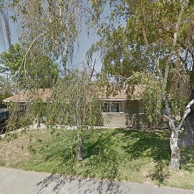 1105 Latimer Ave, Modesto, CA 95351