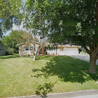 1108 Homestead Rd, Beaver Dam, WI 53916