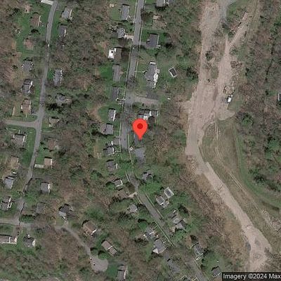 111 Elmcrest Dr, Dallas, PA 18612