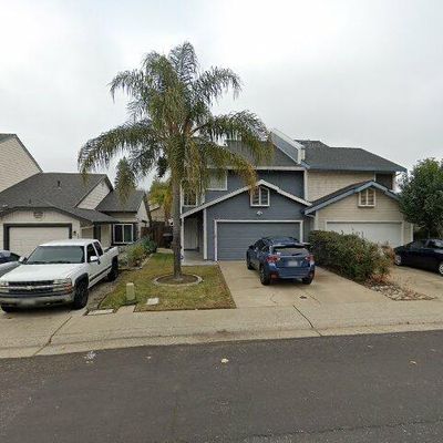 1111 Dartmouth Ave, Roseville, CA 95678