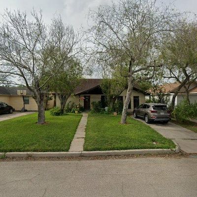 1112 S 1 St St, Harlingen, TX 78550