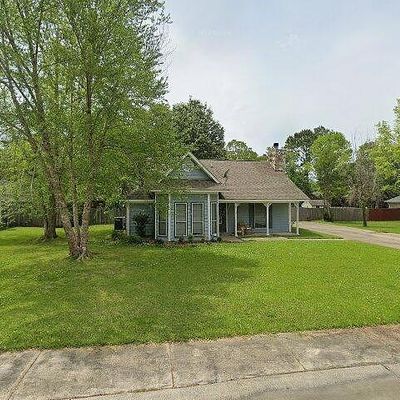 1113 Glendale Pl, Gulfport, MS 39507