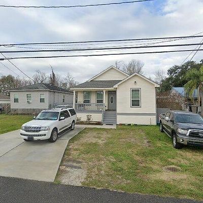 1118 Oak Ave, Westwego, LA 70094