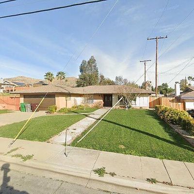 11180 Davis St, Moreno Valley, CA 92557