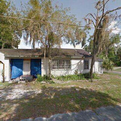 112 S Moss St, Leesburg, FL 34748