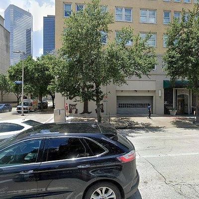 1120 Texas St #9 B, Houston, TX 77002