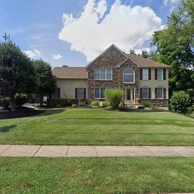 113 Rugby Dr, Langhorne, PA 19047