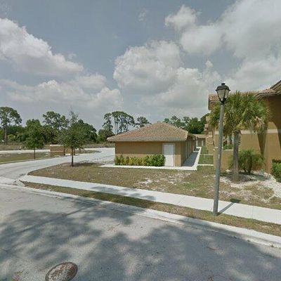 1131 Winding Pines Cir #105, Cape Coral, FL 33909