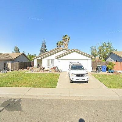 1134 Amberhill Ave, Galt, CA 95632