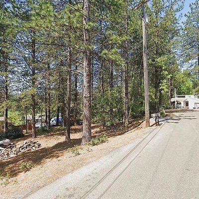 11373 Sean Way, Grass Valley, CA 95949