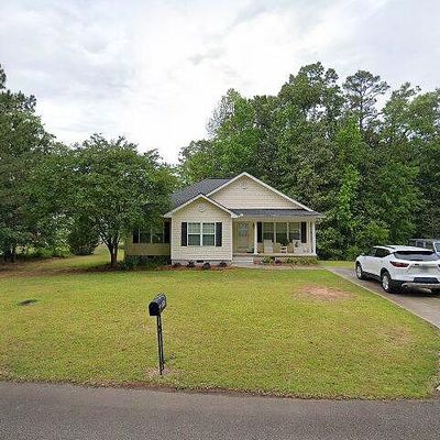 114 Wedgewood Ct, Sandersville, GA 31082