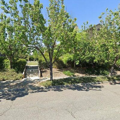 1142 Pear Tree Ln, Napa, CA 94558