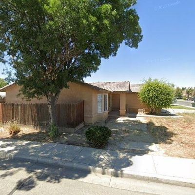 115 Boardagary Ln, Coalinga, CA 93210