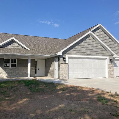 115 E Ridge, New London, WI 54961