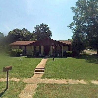 116 Oak Hill Dr, Natchez, MS 39120