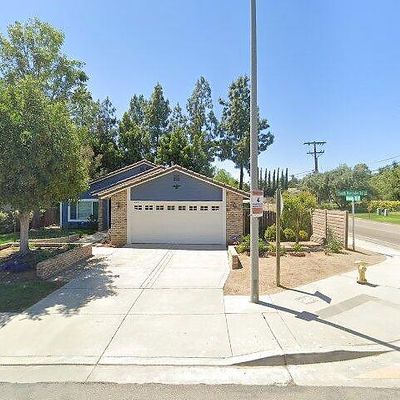 103 S Mercedes Rd, Fallbrook, CA 92028